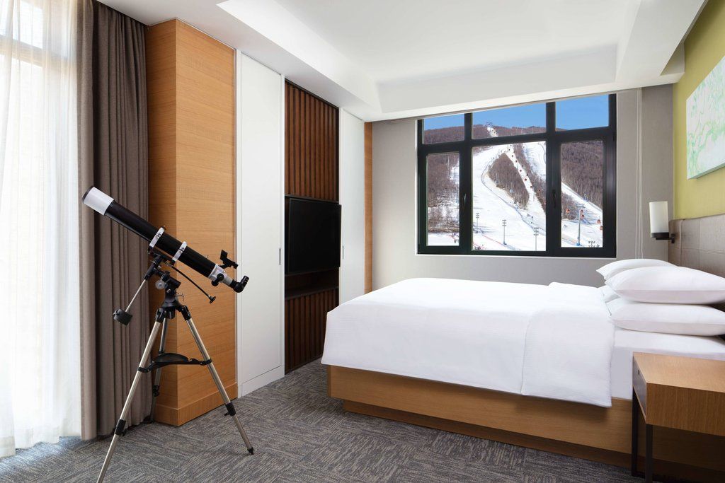 Element Chongli Hotel Zhangjiakou Bagian luar foto